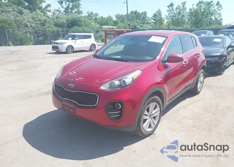 2018 Kia Sportage Lx z USA, uszkodzony, nr VIN KNDPMCAC4J7389912